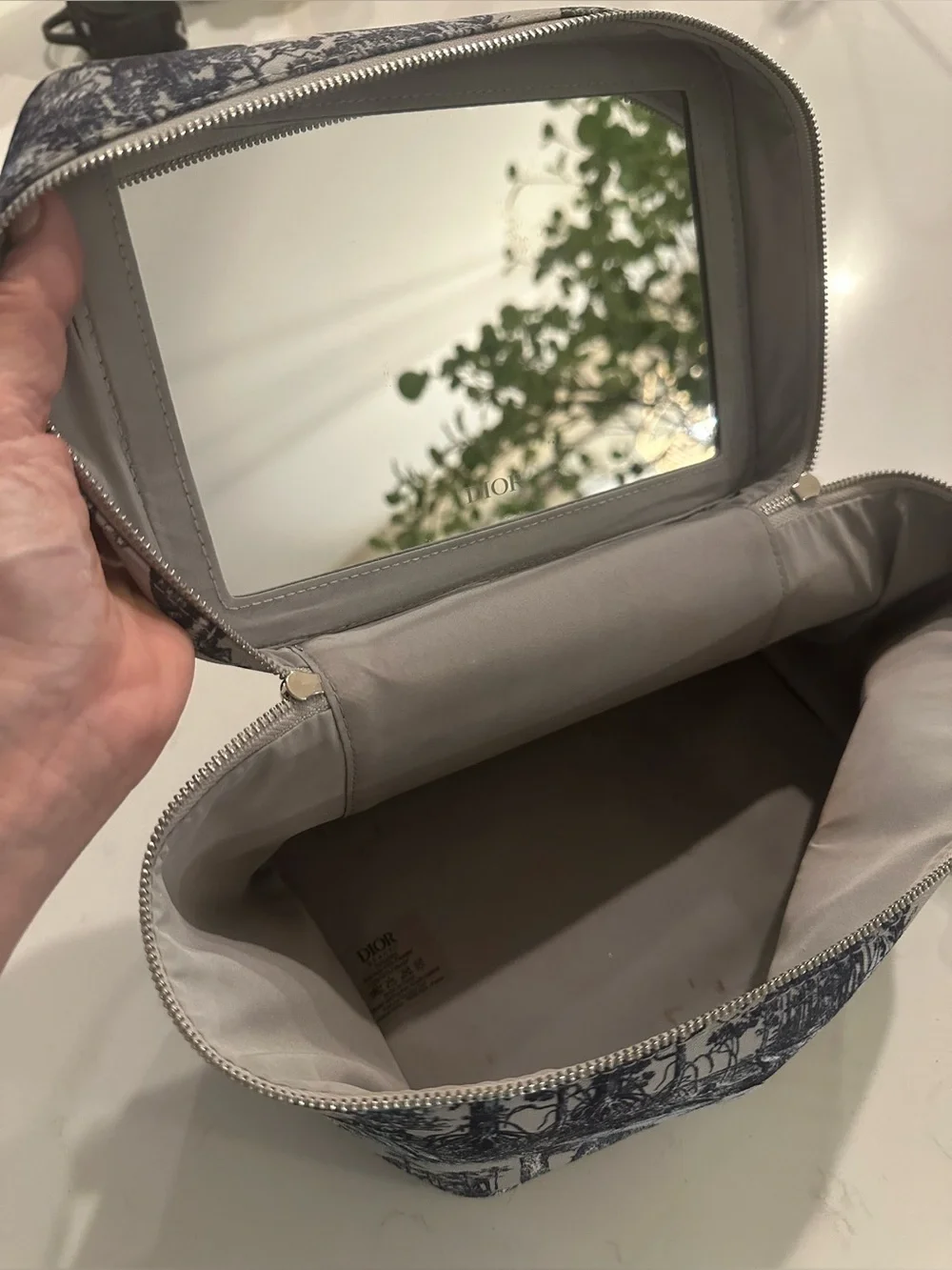 Dior Beaute Around The World Vanity/Make Up Case With Mirror